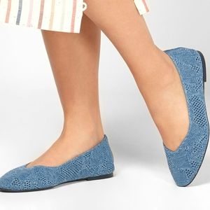 Skechers Cleo Knitty City Flats NWT Size 5.5